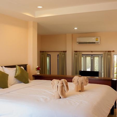 Sweet Honey Pranburi Hotel Сам Рой Йот Екстериор снимка
