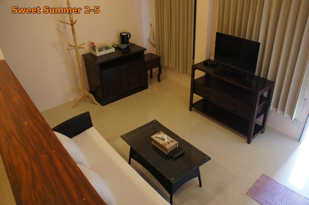 Sweet Honey Pranburi Hotel Сам Рой Йот Стая снимка
