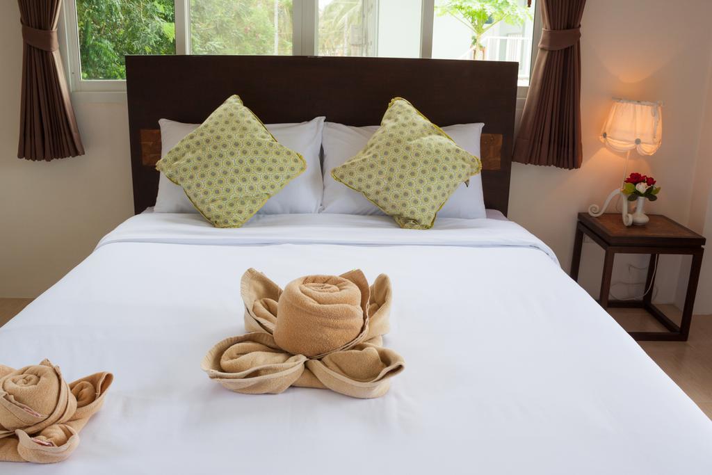 Sweet Honey Pranburi Hotel Сам Рой Йот Екстериор снимка