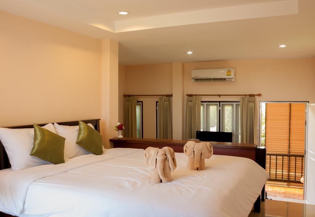 Sweet Honey Pranburi Hotel Сам Рой Йот Екстериор снимка