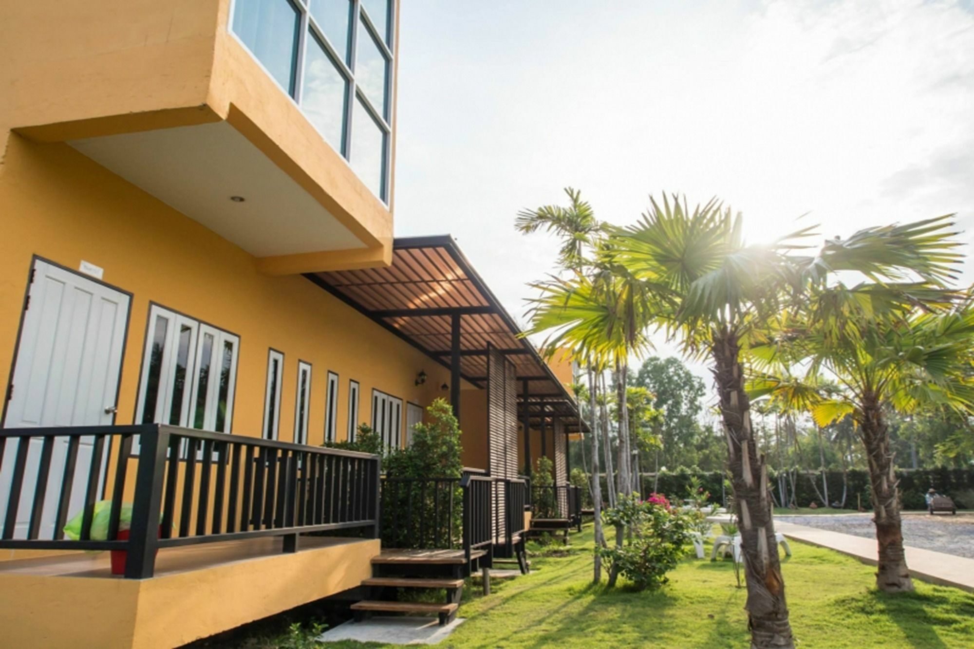 Sweet Honey Pranburi Hotel Сам Рой Йот Екстериор снимка