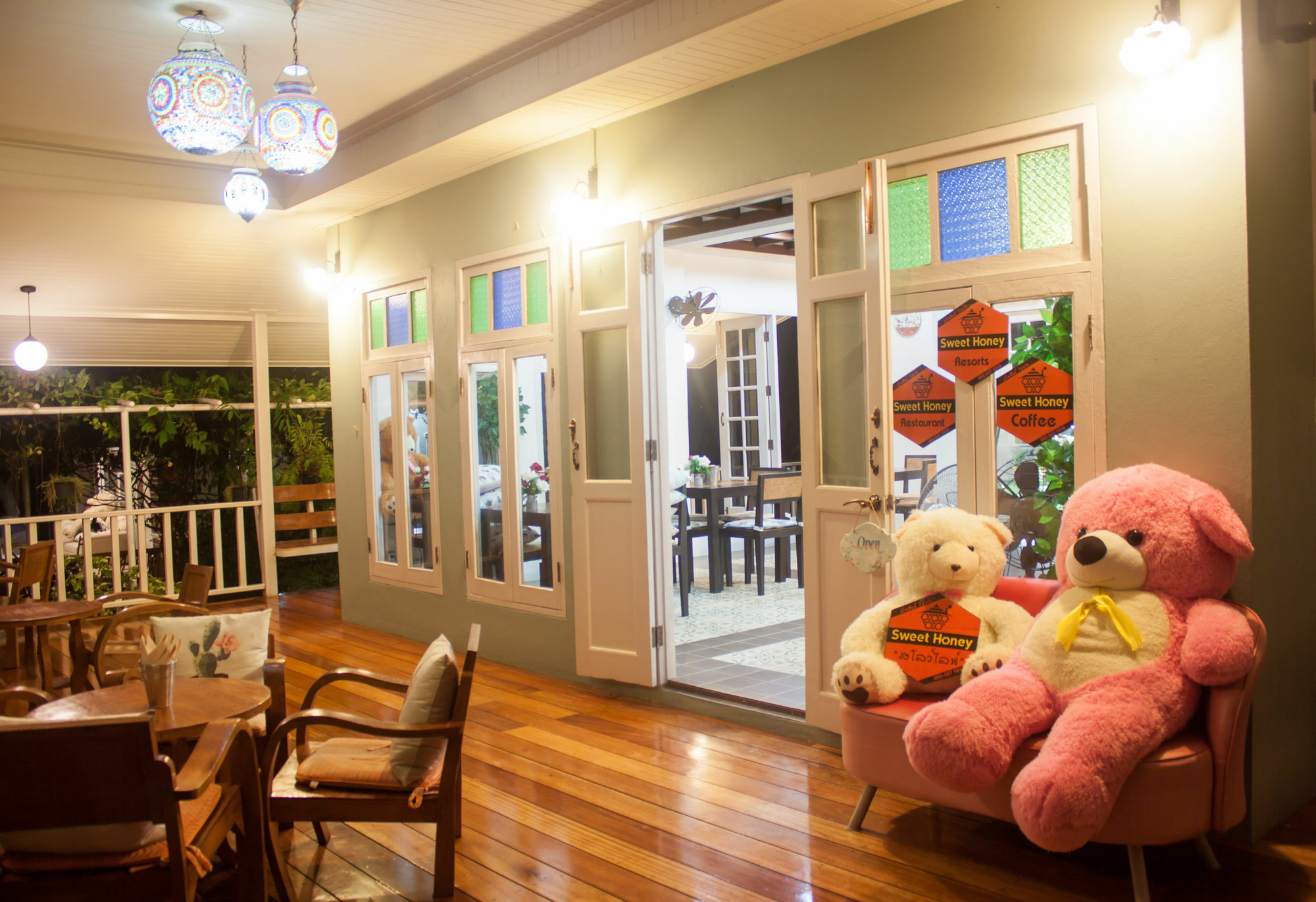 Sweet Honey Pranburi Hotel Сам Рой Йот Екстериор снимка