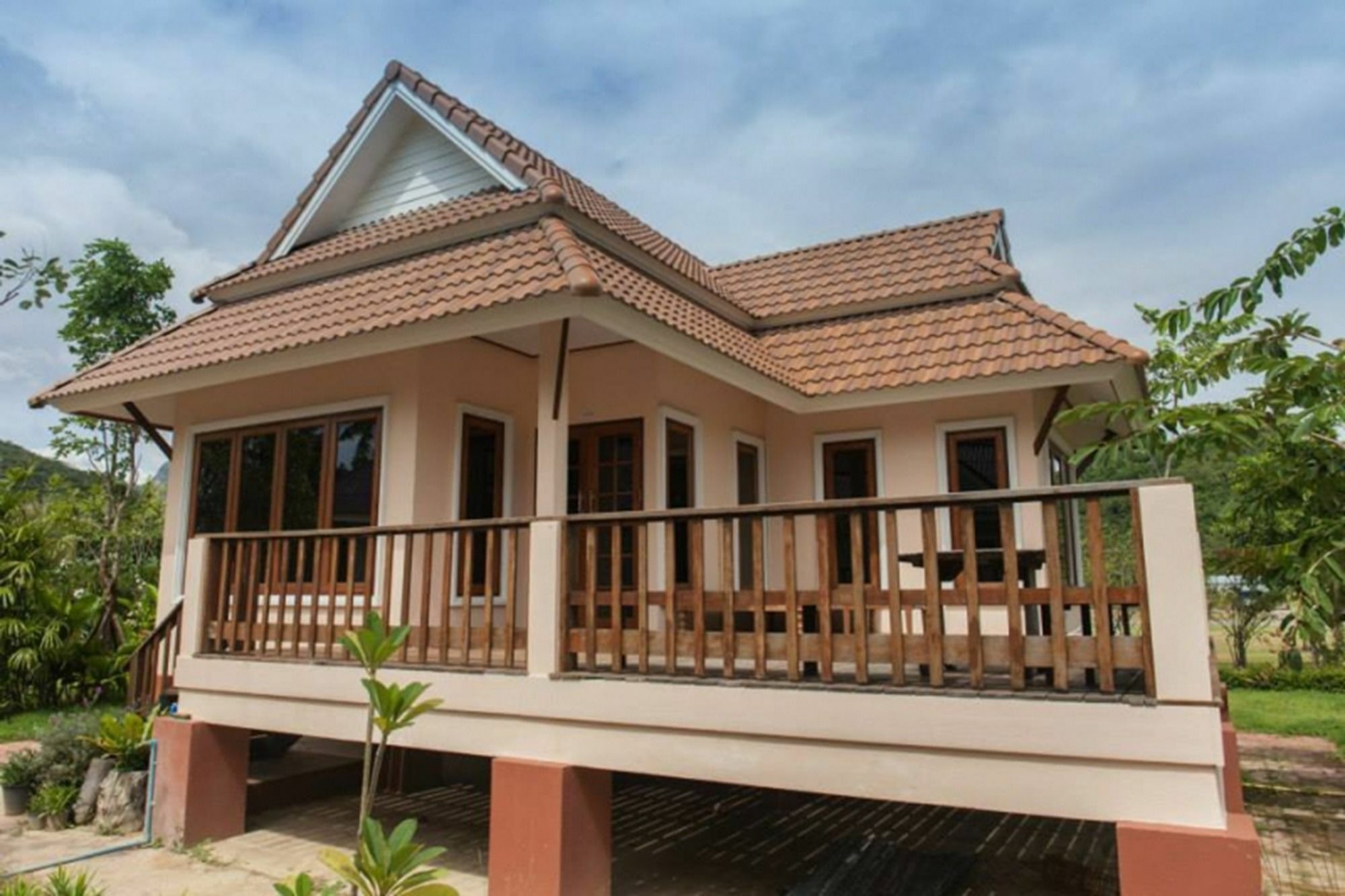 Sweet Honey Pranburi Hotel Сам Рой Йот Екстериор снимка
